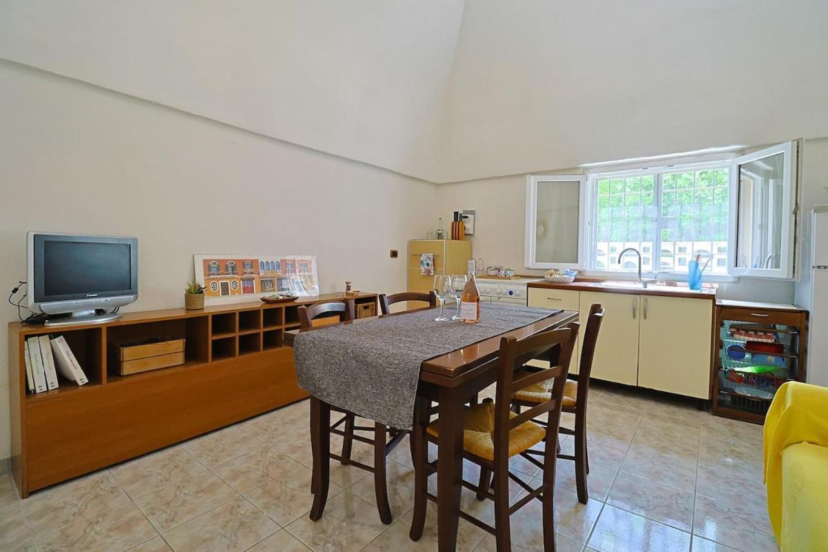 Villa Le Conchiglie Di Taranto Mediterranea Pulsano Exterior foto
